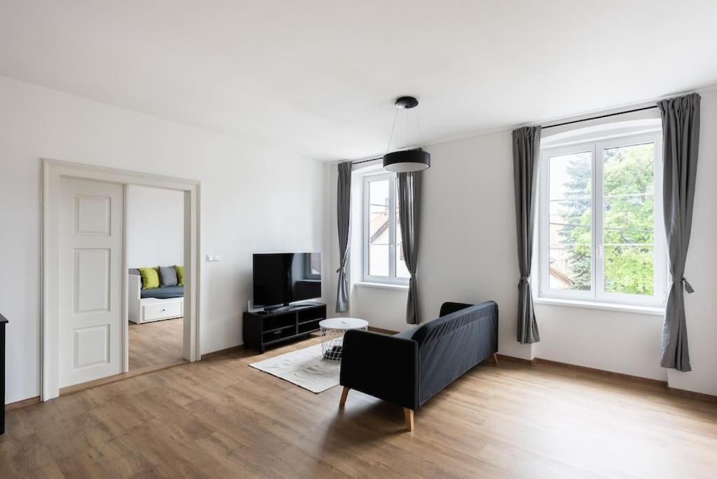 Vacov Apartment Buitenkant foto