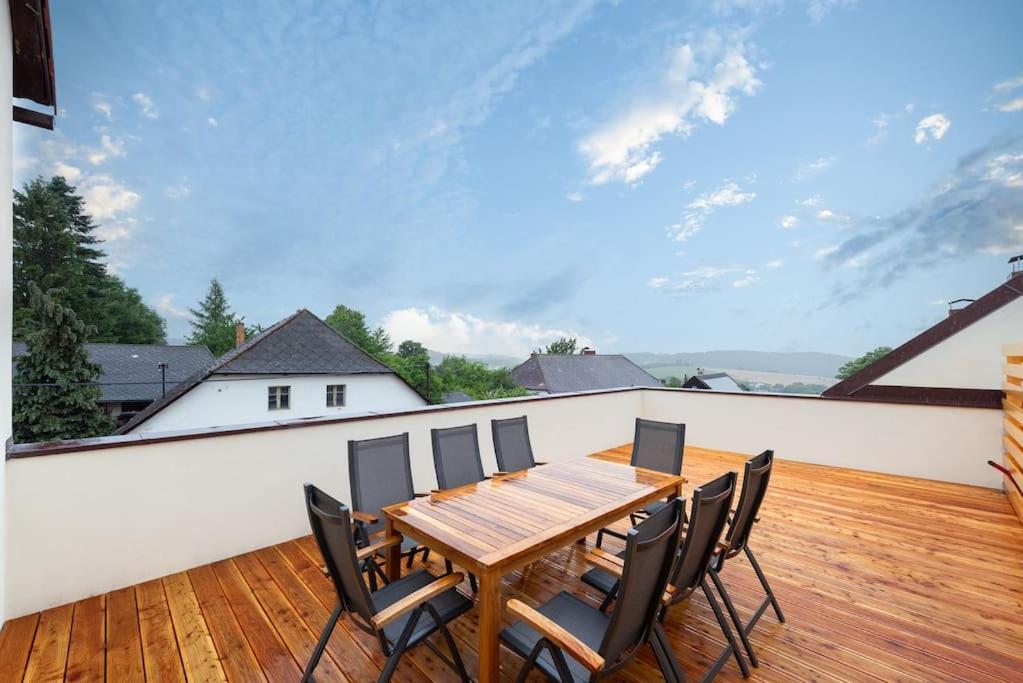Vacov Apartment Buitenkant foto