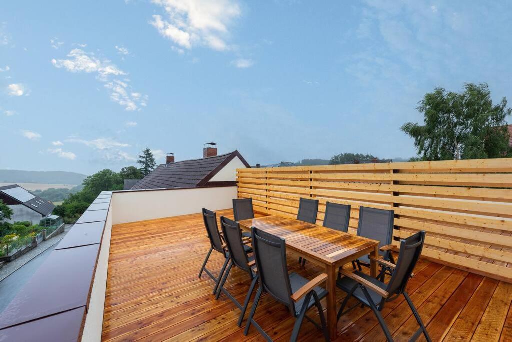 Vacov Apartment Buitenkant foto