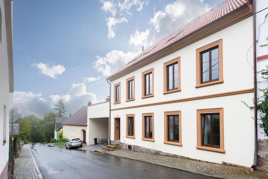 Vacov Apartment Buitenkant foto
